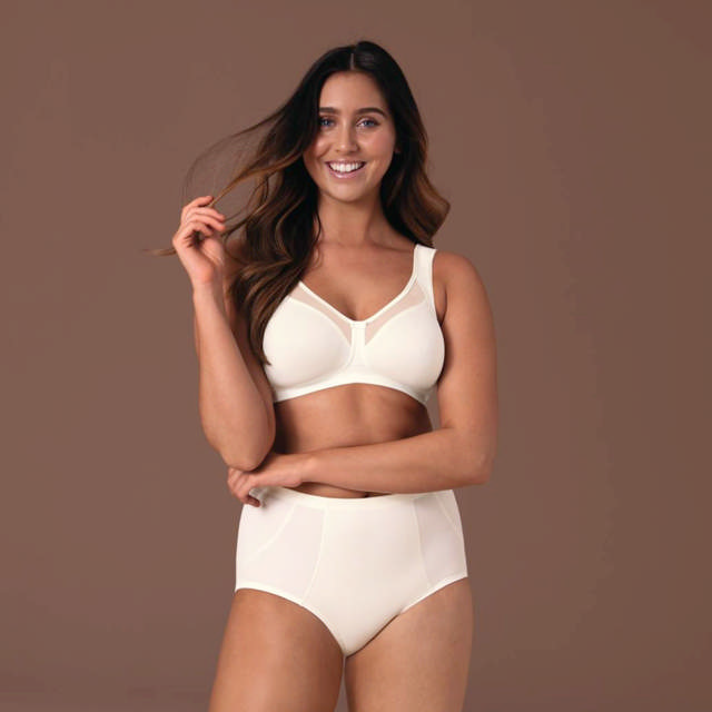 Clara Formpressad Bh Utan Bygel Crystal