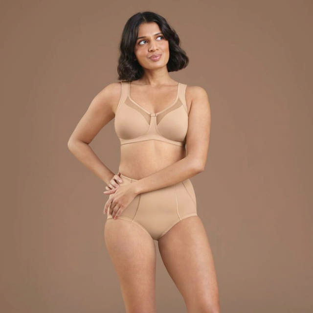 Clara Formpressad Bh Utan Bygel Sand