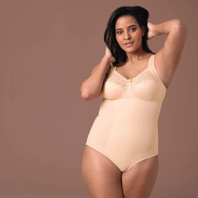 Lucia Comfort Corselet Utan Bygel Light Powder