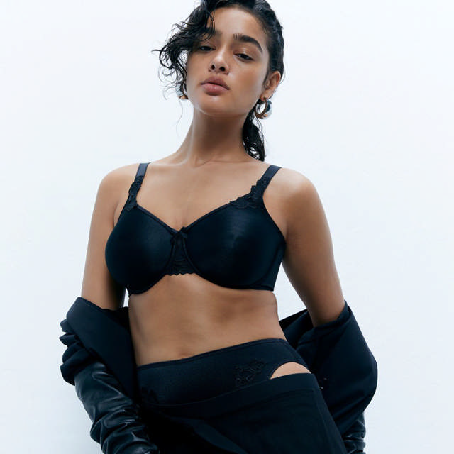 Hedona ovadderad bh med bygel Svart