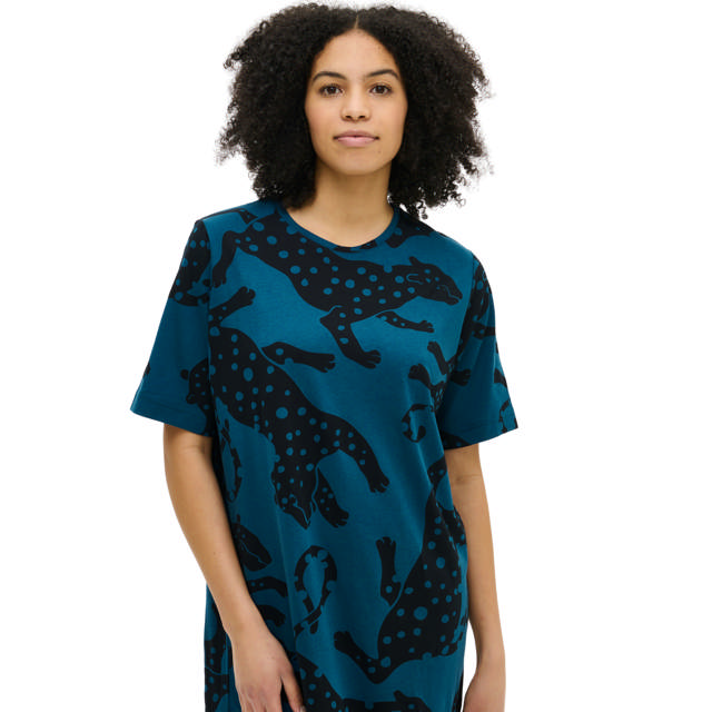 Leonora Nattlinne Kort Ärm Blå