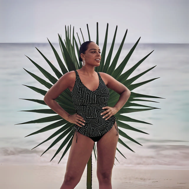 Malaika Tankini Simple Art Black/White